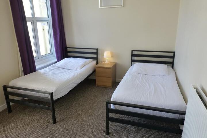 Room 13 of 49