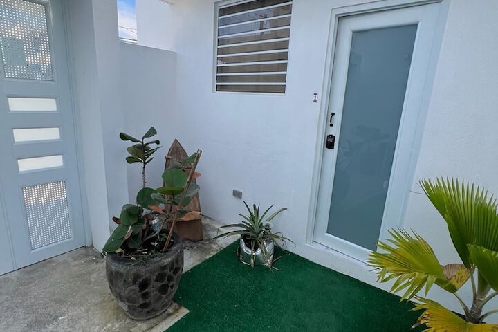 Room 2 of 23