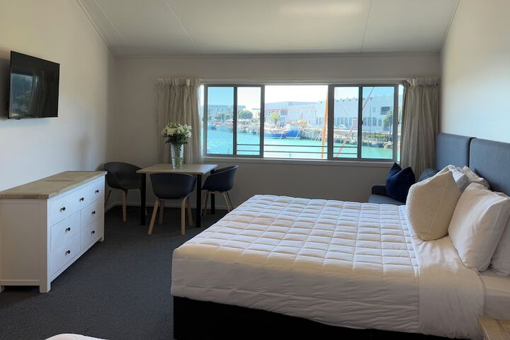 Room 14 of 53