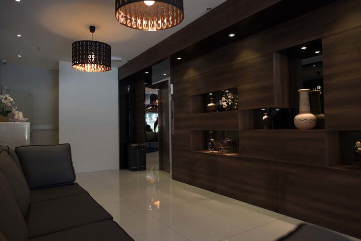 Lobby Entry