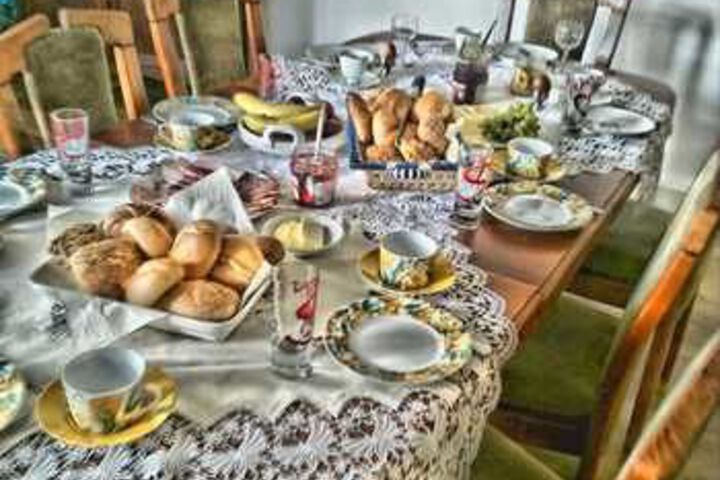 Dining 3 of 11