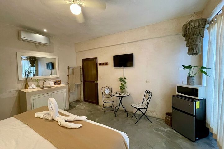 Room 42 of 97