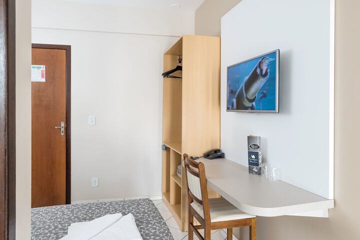 Room 19 of 65