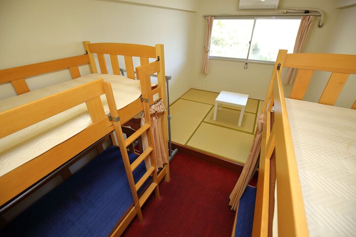 Room 11 of 24