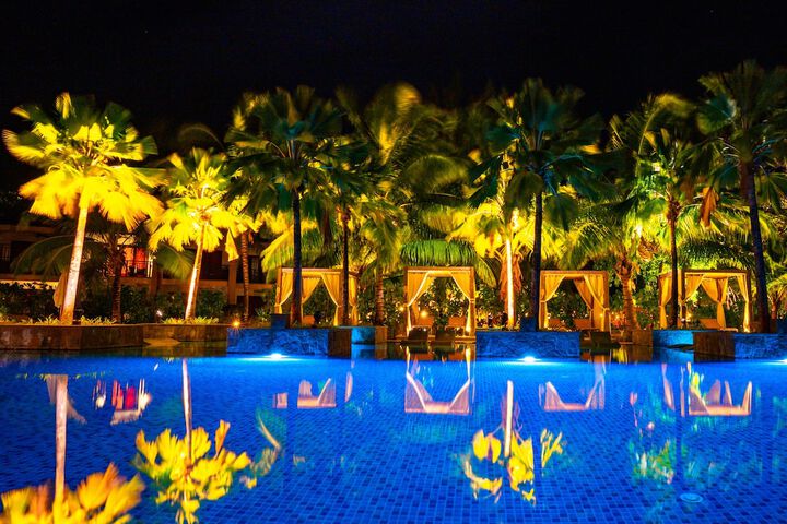 Pool 72 of 135