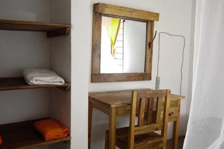 Room 18 of 38