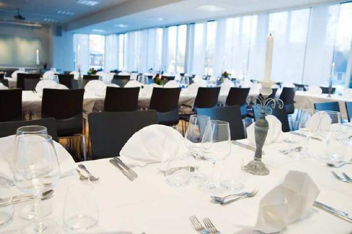Wedding/Banquet 25 of 33