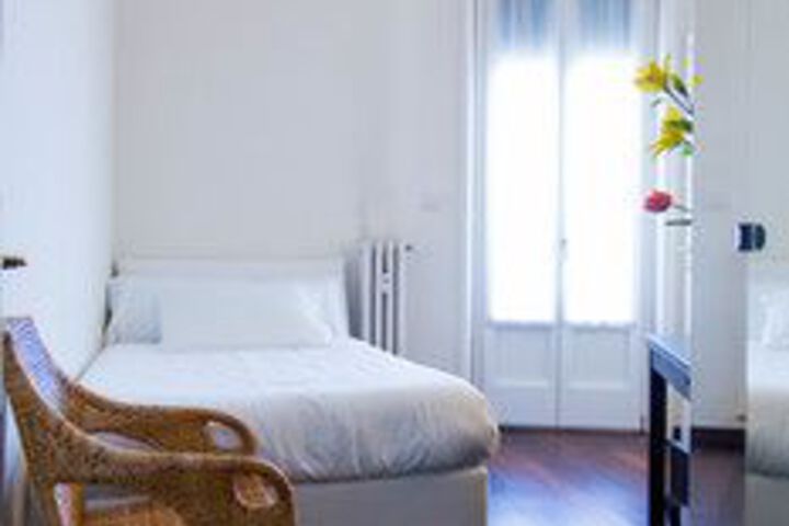 Room 10 of 40
