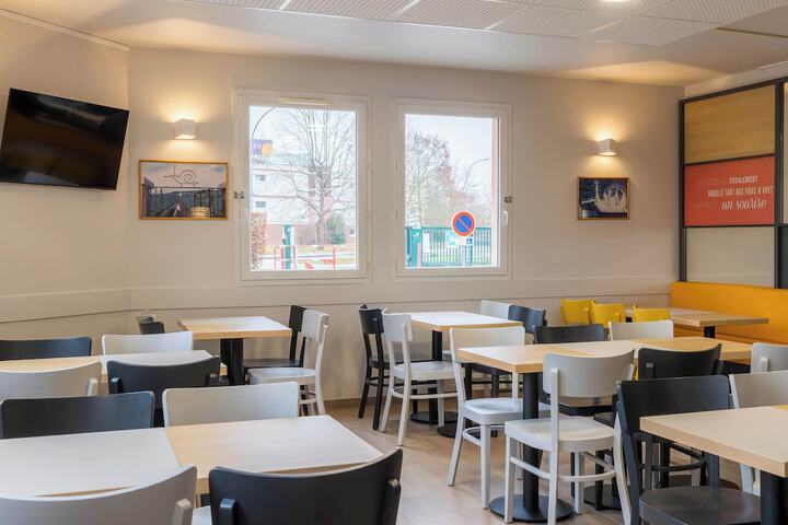 Dining Photos