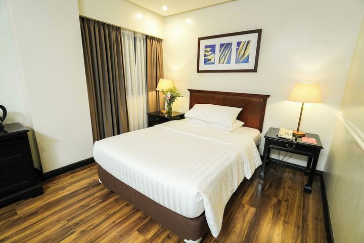 Room 19 of 66