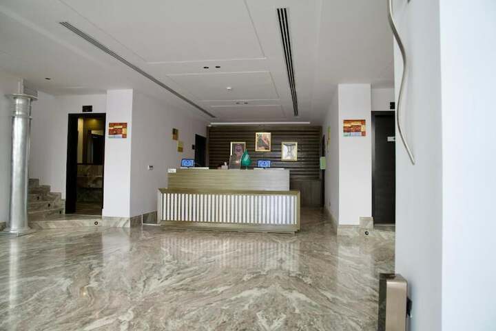 Hotel Interior 4 of 100