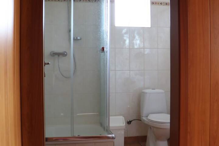 Room 32 of 58