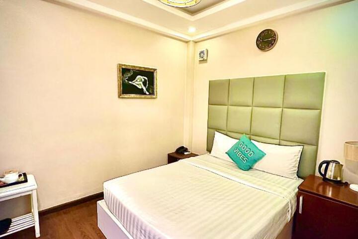Hotel Entry