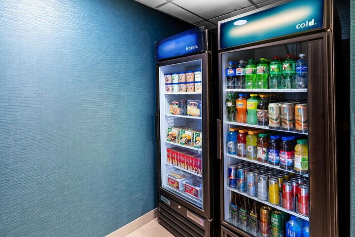 Snack bar