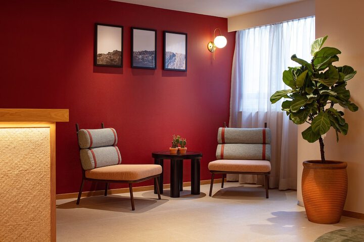 Hotel Interior 5 of 32