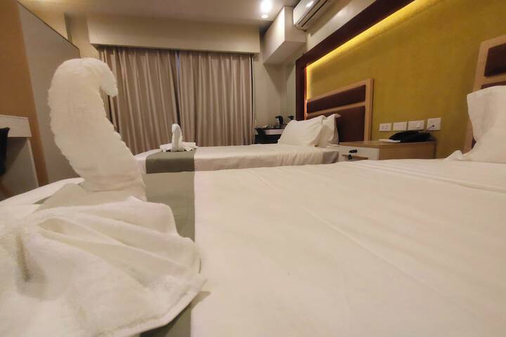 Room 6 of 45