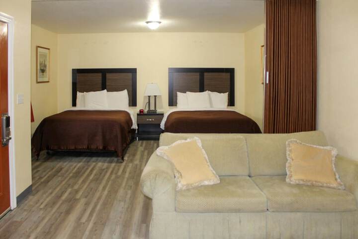 Room 50 of 87