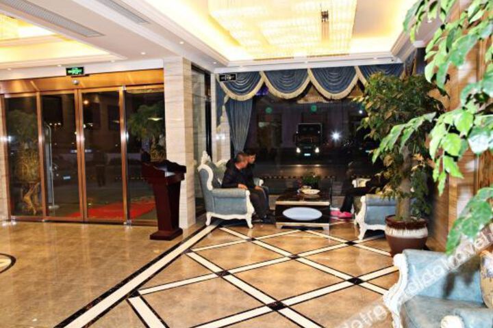Hotel Interior 8 of 10