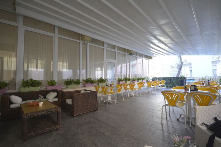 Terrace/Patio 30 of 34