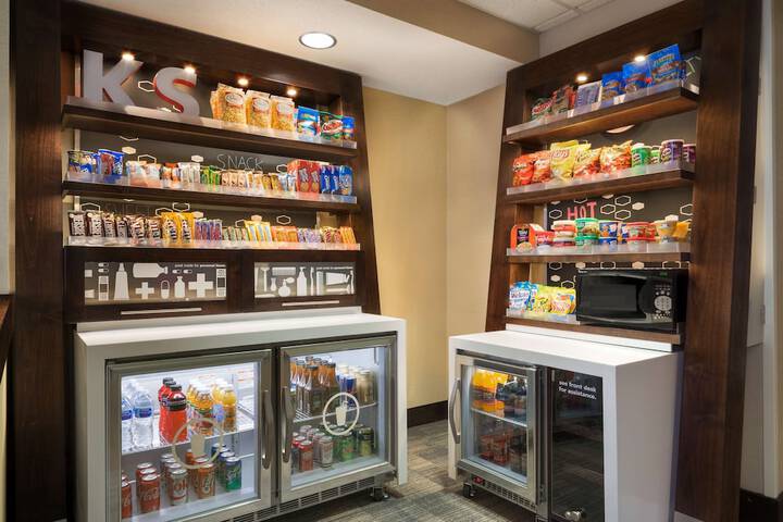 Snack bar
