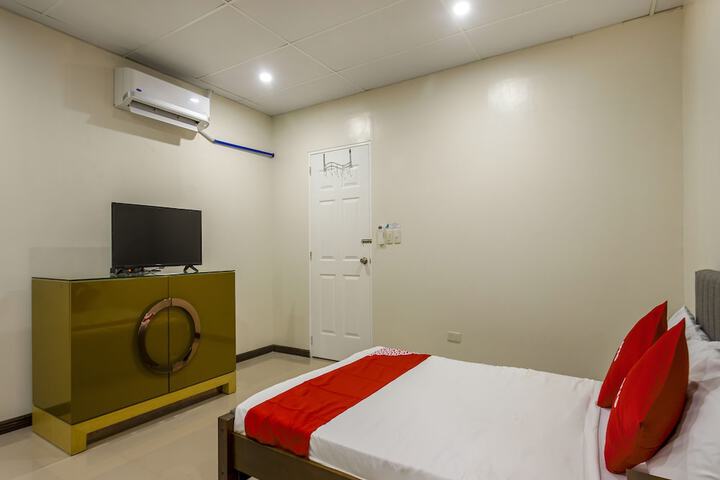 Room 22 of 38