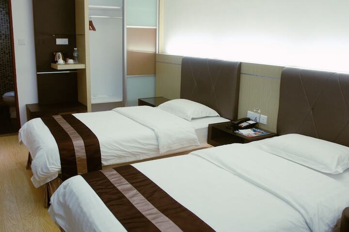 Room 14 of 44