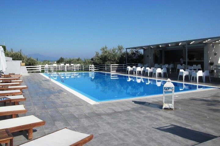 Pool 17 of 69