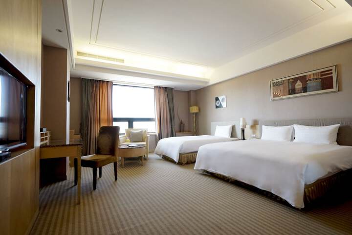 Room 15 of 45