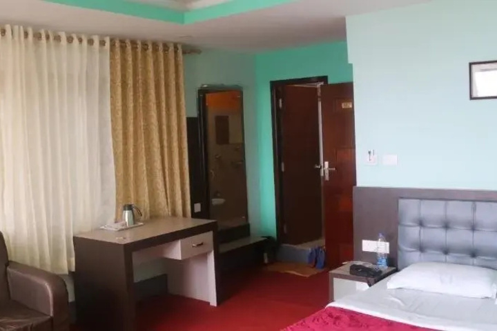Room 3 of 23
