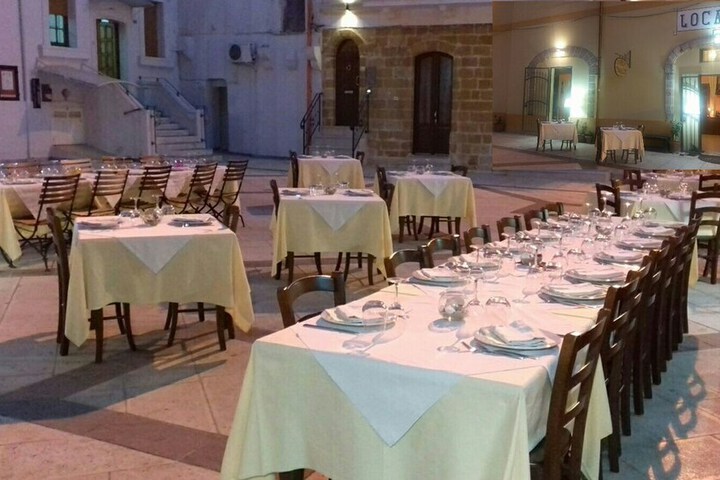 Dining Photos