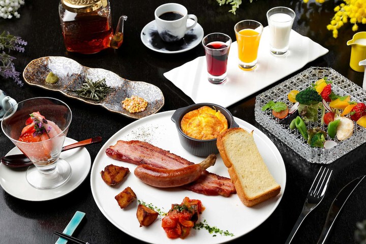 Breakfast/Coffee Service 66 of 76