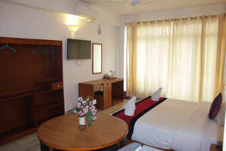 Room 27 of 101
