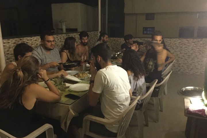 Dining 53 of 58