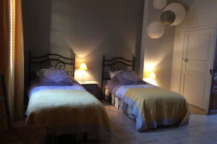 Room 5 of 53