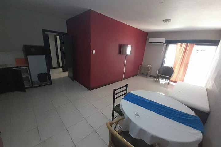 Room 18 of 37
