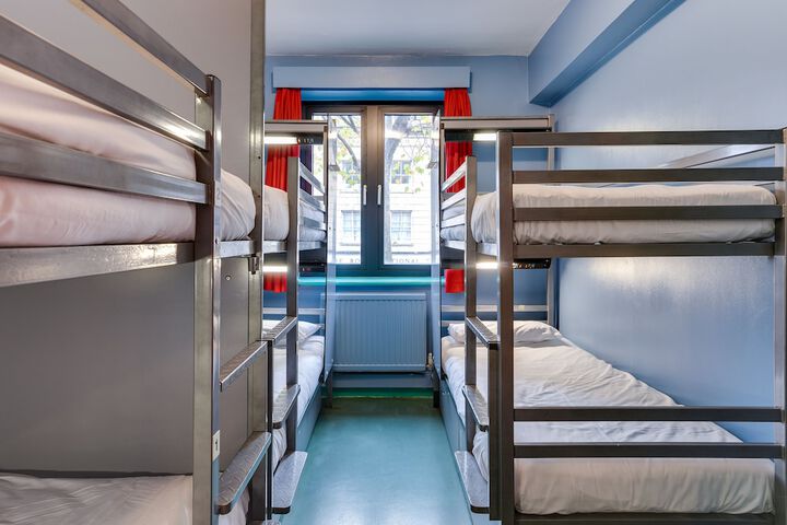 Room 24 of 46