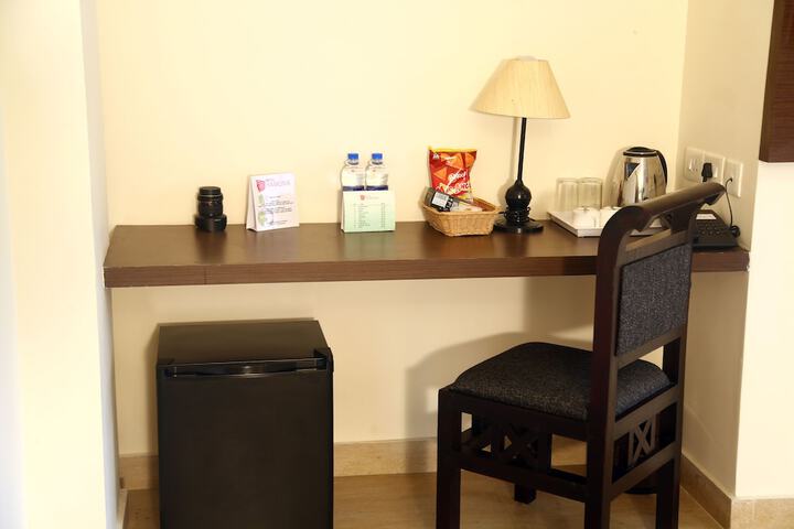 Breakfast/Coffee Service 70 of 93