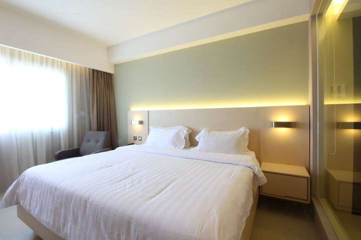 Room 25 of 64