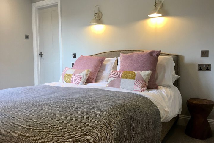 Room 2 of 57
