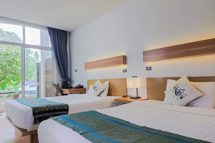 Room 2 of 71