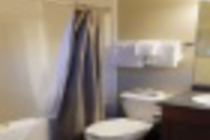Room 183 of 192