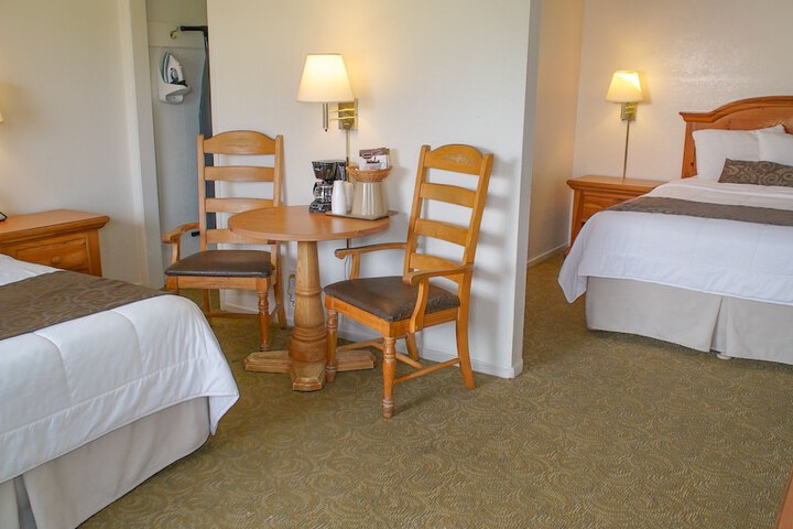 Room 25 of 62