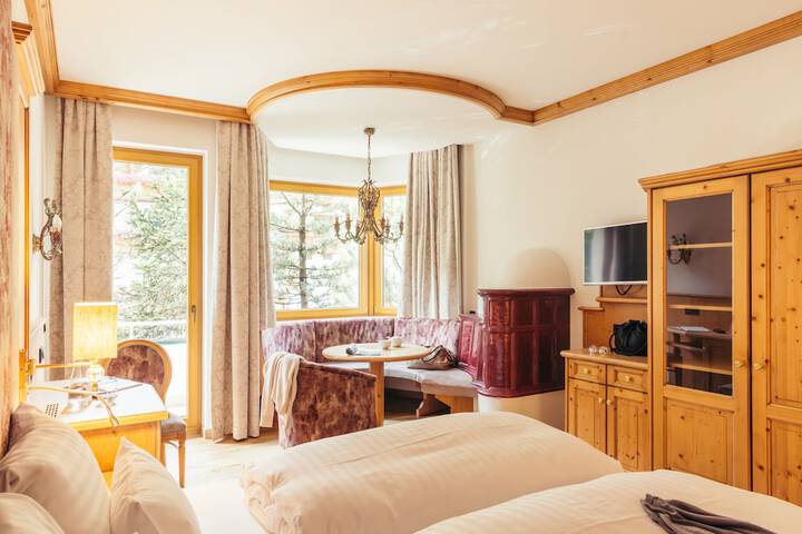 Room 53 of 159