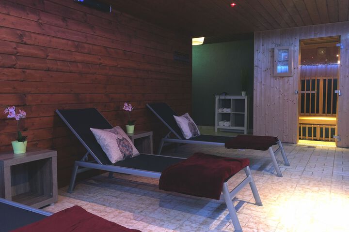 Spa 131 of 136