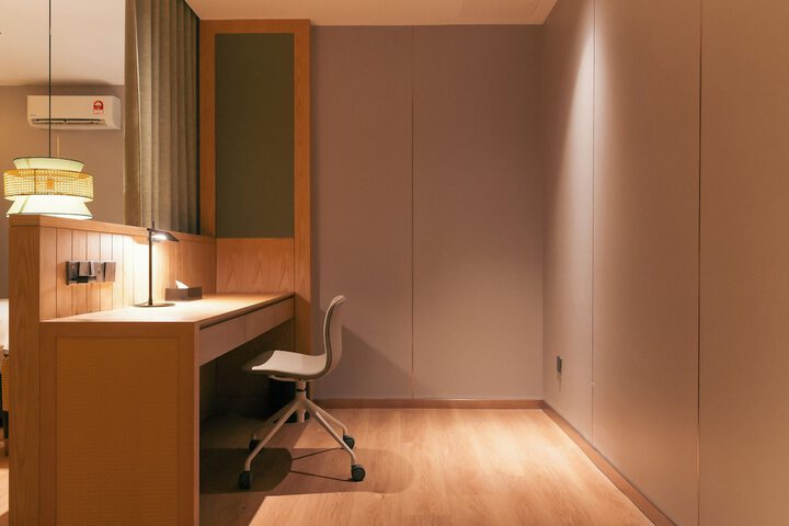 Room 60 of 105