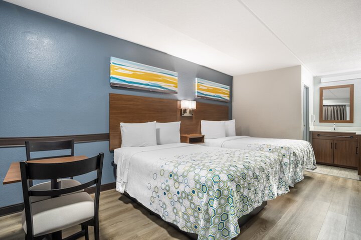 Studio 2 Double Beds (8 of 10)