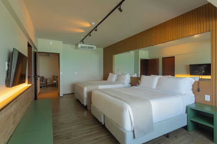 Room 40 of 157