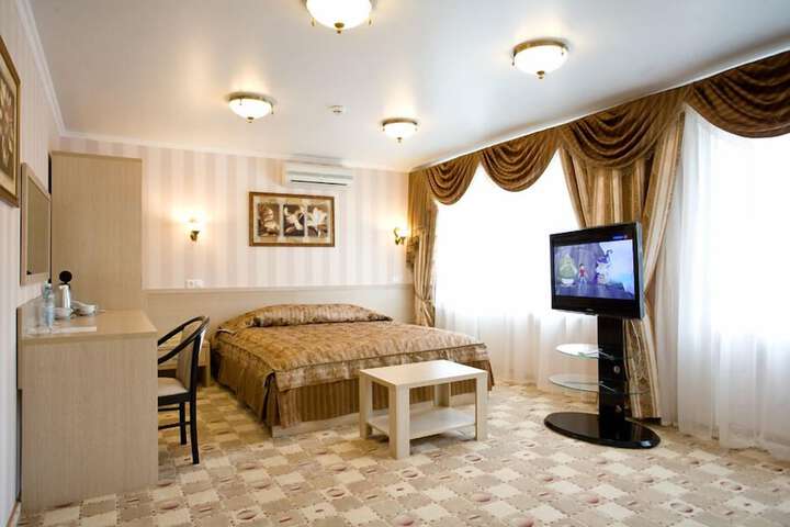 Room 43 of 93