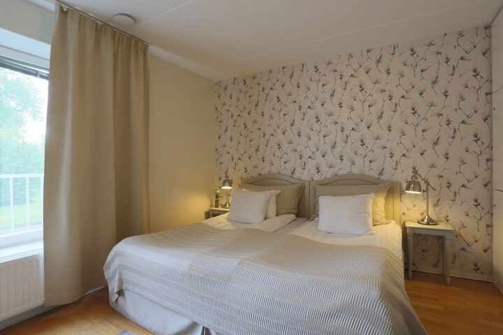 Room 9 of 35