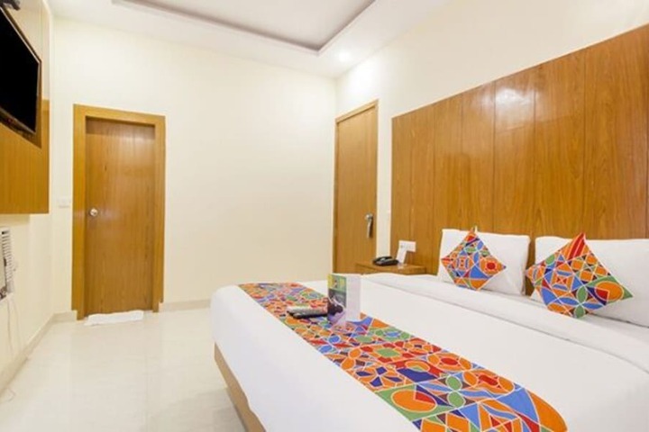 Room 7 of 29